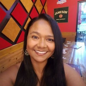 Meet your Posher, Christy